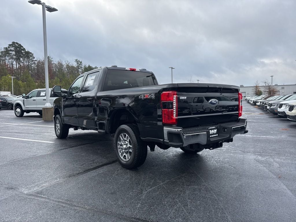 2026 Ford F-350SD Lariat