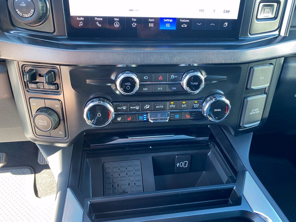 2027 Ford F-350SD Platinum DRW