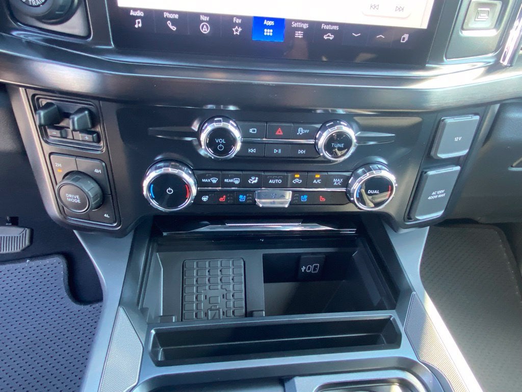 2027 Ford F-350SD Lariat DRW