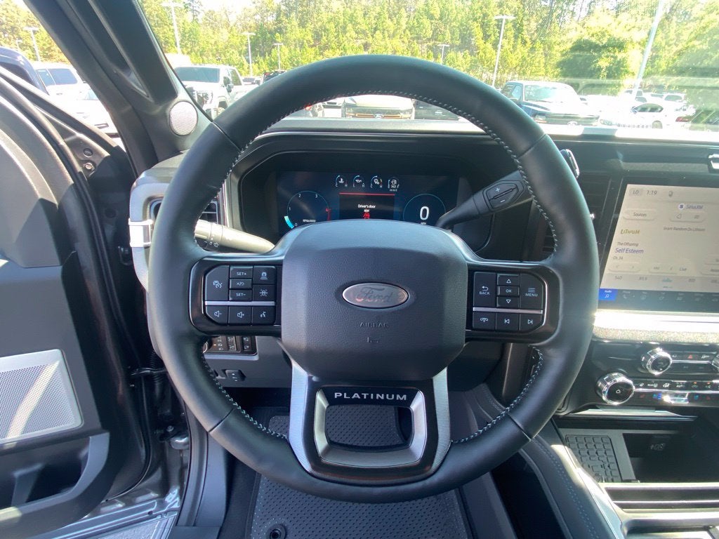 2027 Ford F-350SD Platinum DRW