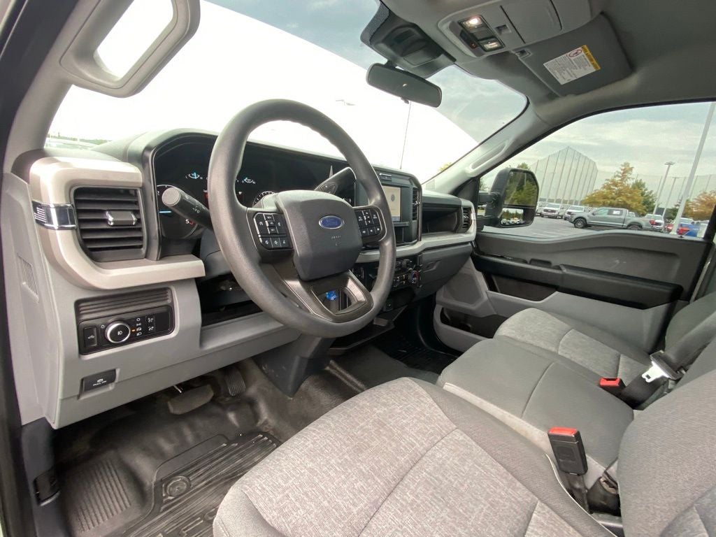 2025 Ford F-350SD XL