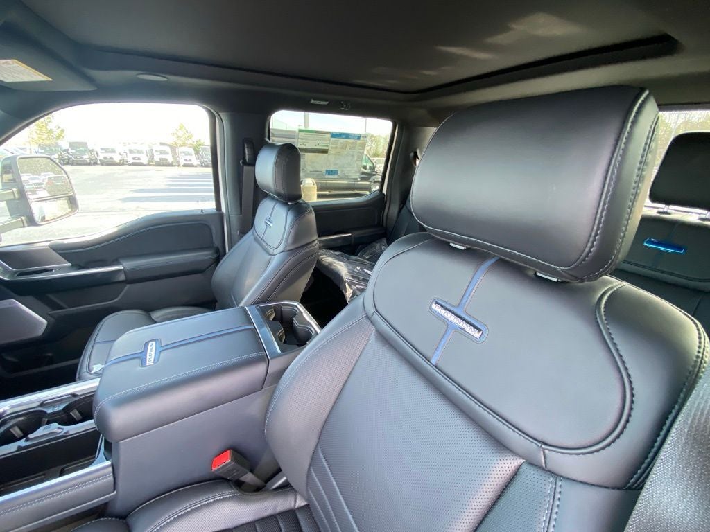 2026 Ford F-350SD Platinum DRW