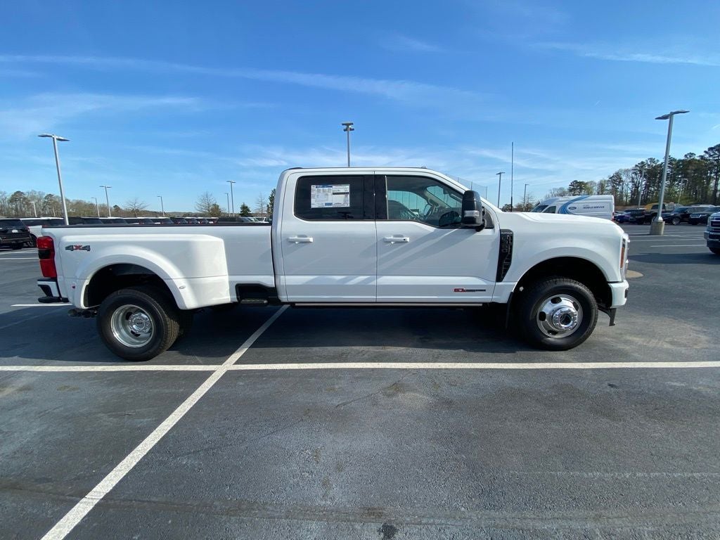 2026 Ford F-350SD Platinum DRW