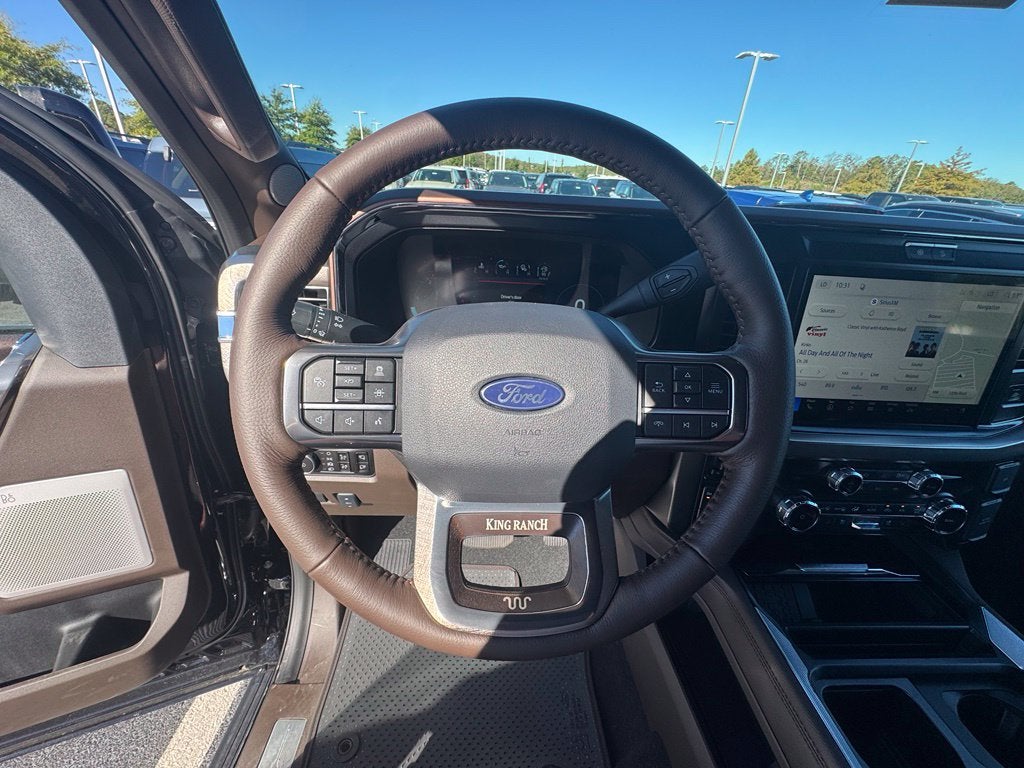 2027 Ford F-350SD King Ranch DRW
