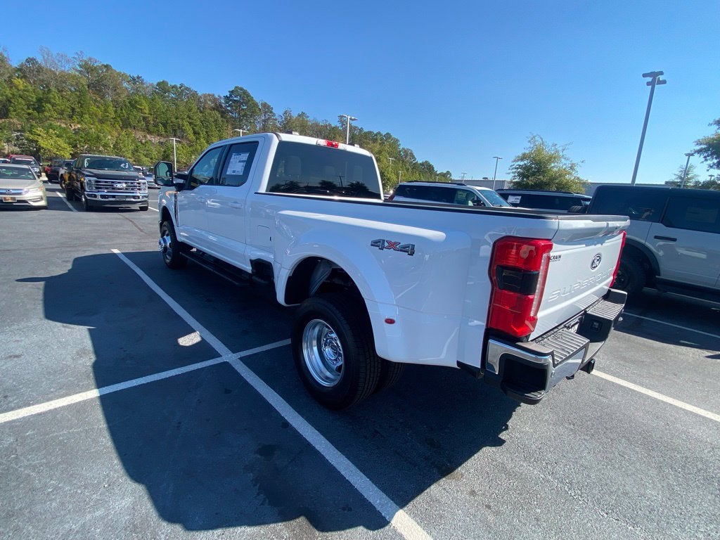 2027 Ford F-350SD XLT DRW