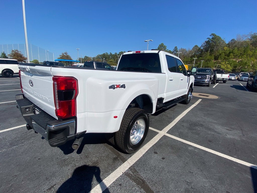 2027 Ford F-350SD XLT DRW