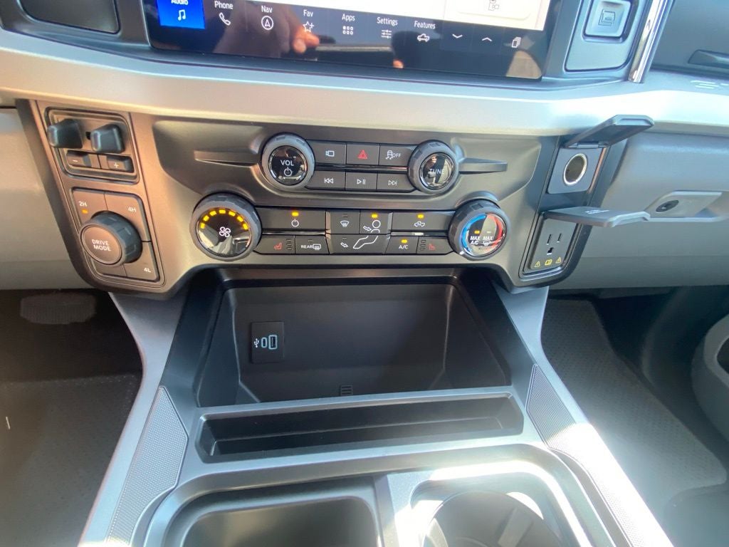 2026 Ford F-350SD XLT DRW