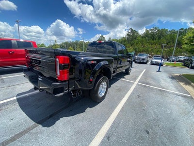 2026 Ford F-350SD Platinum DRW
