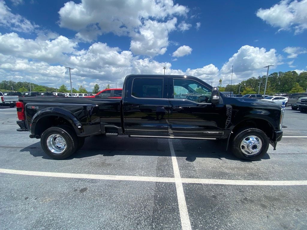 2026 Ford F-350SD Platinum DRW