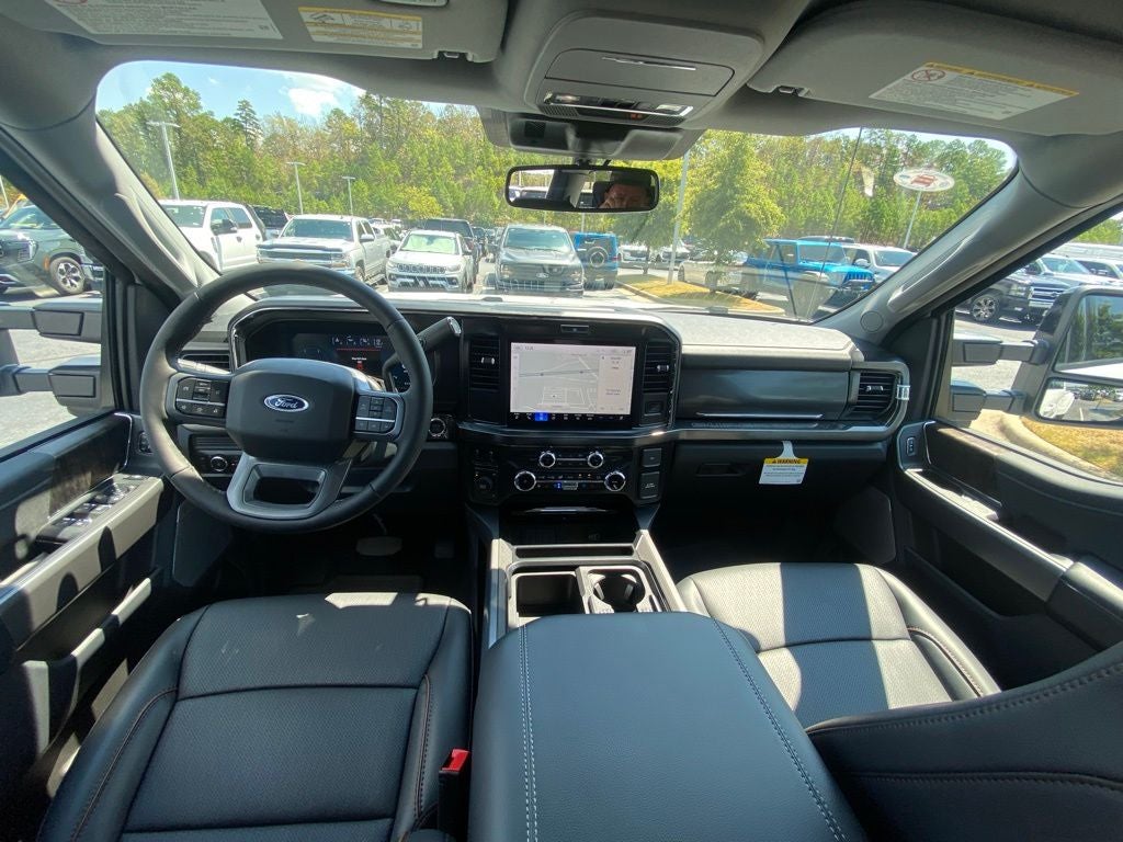 2026 Ford F-350SD Lariat DRW