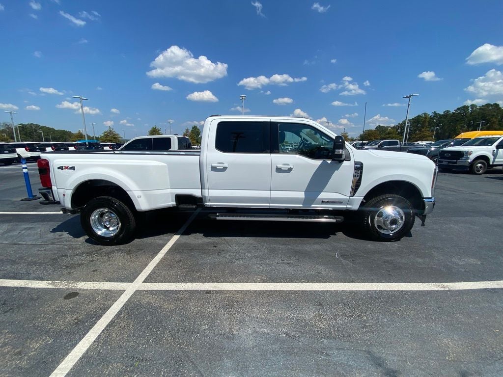 2026 Ford F-350SD Lariat DRW