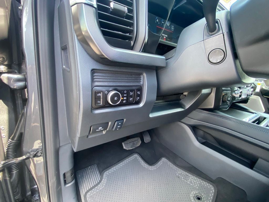 2026 Ford F-450SD Platinum