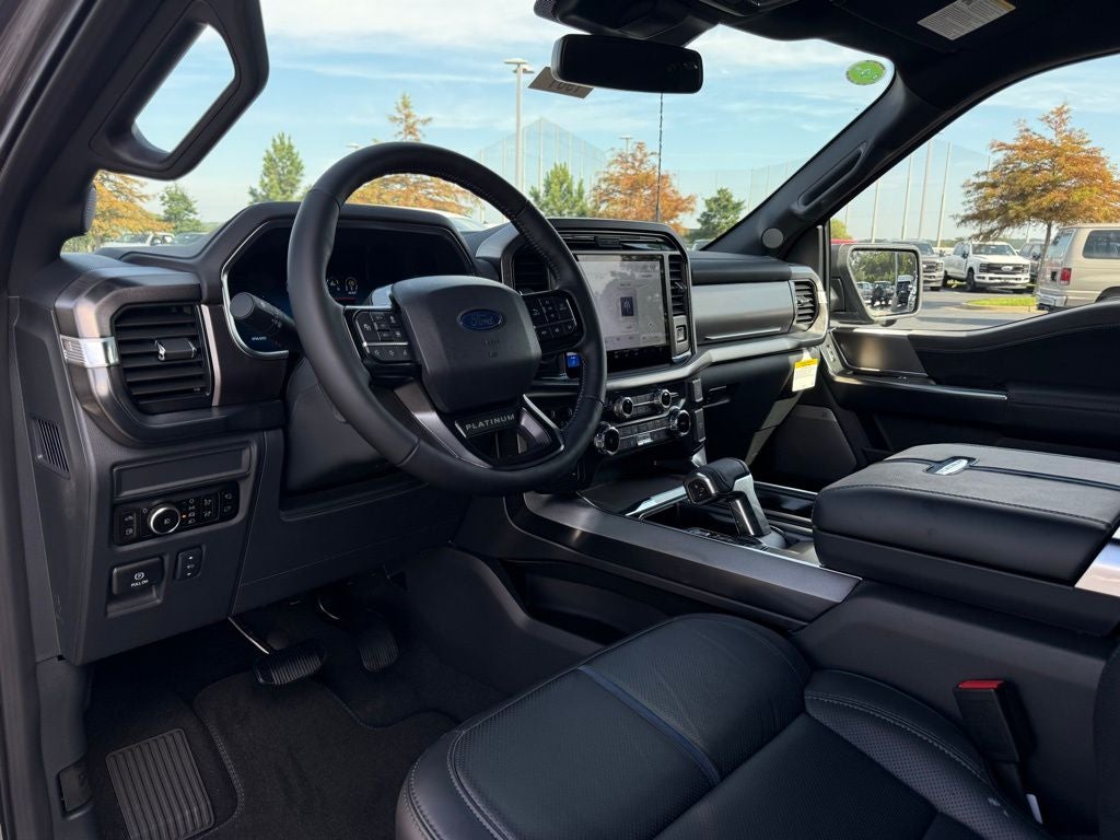 2025 Ford F-150 Platinum