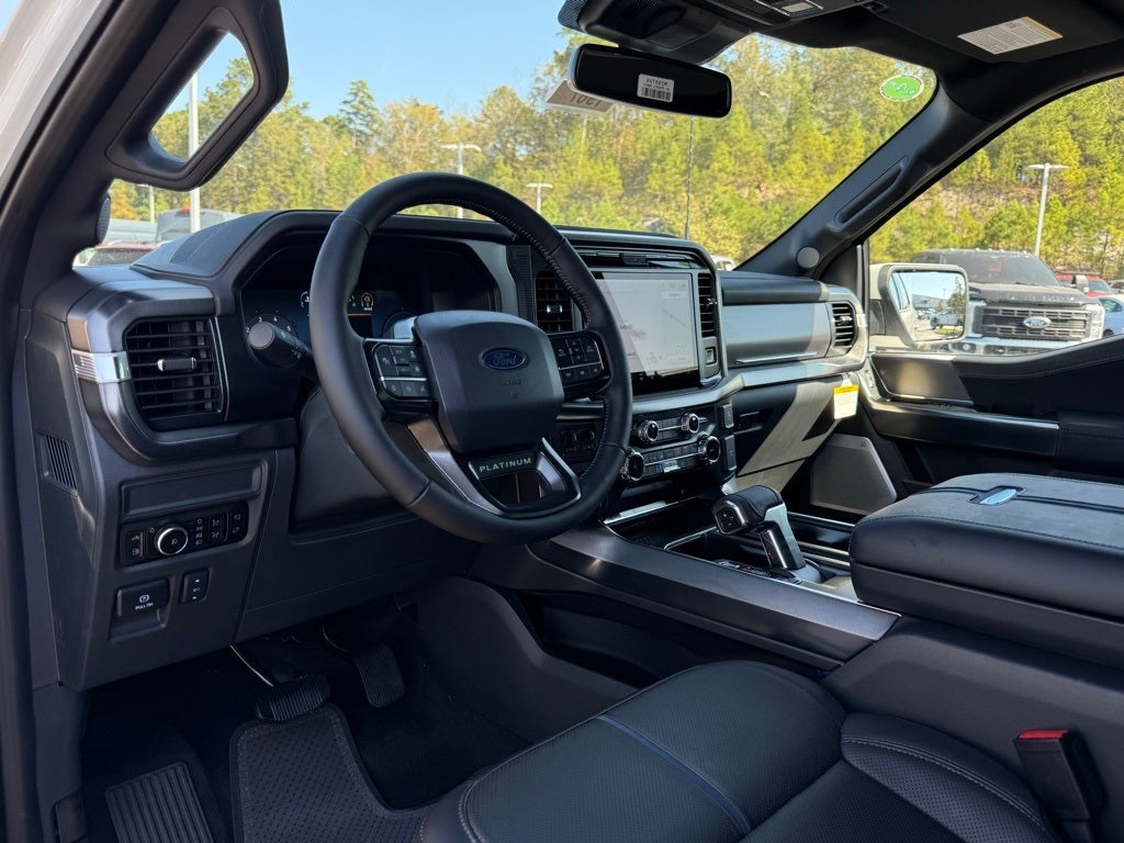 2025 Ford F-150 Platinum