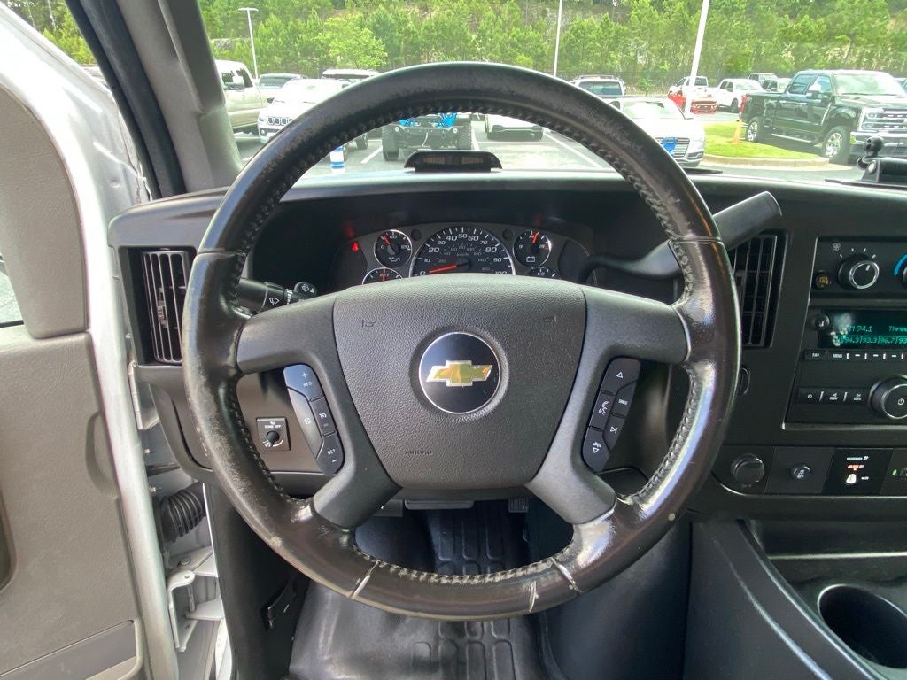 2022 Chevrolet Express 2500 Work Van Cargo