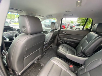2022 GMC Acadia SLT