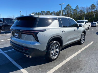 2024 Chevrolet Traverse LS