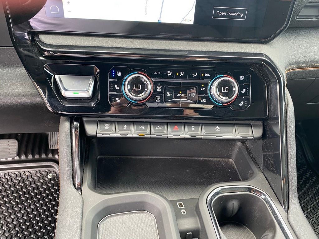 2025 GMC Sierra 2500HD AT4