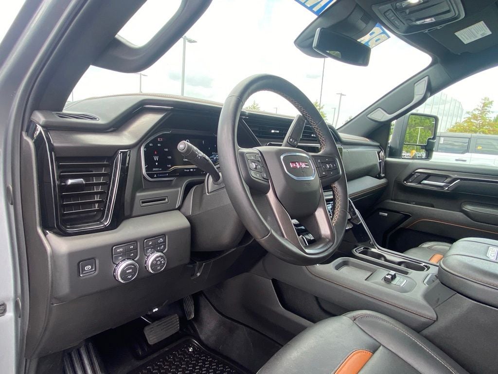 2025 GMC Sierra 2500HD AT4