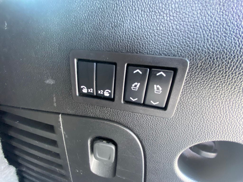 2019 Cadillac Escalade Platinum Edition