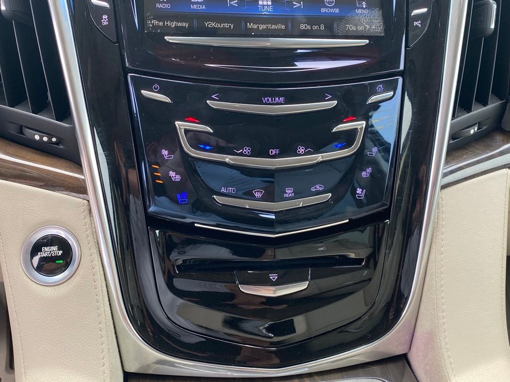 2018 Cadillac Escalade ESV Luxury