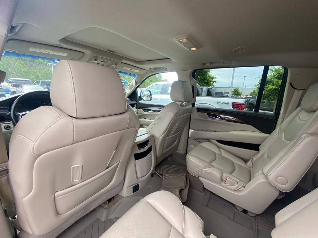 2018 Cadillac Escalade ESV Luxury