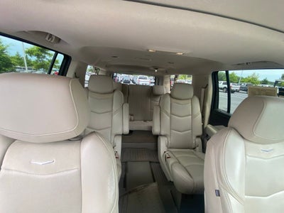 2018 Cadillac Escalade ESV Luxury