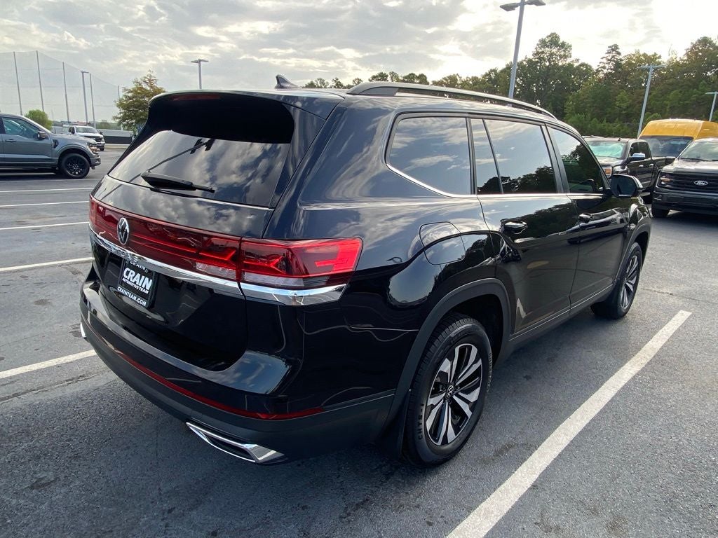 2024 Volkswagen Atlas 2.0T SE
