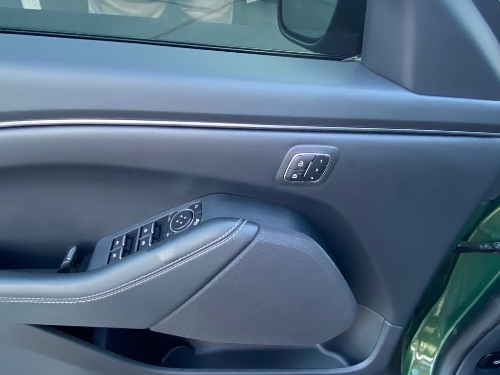 2024 Ford Mustang Mach-E Select