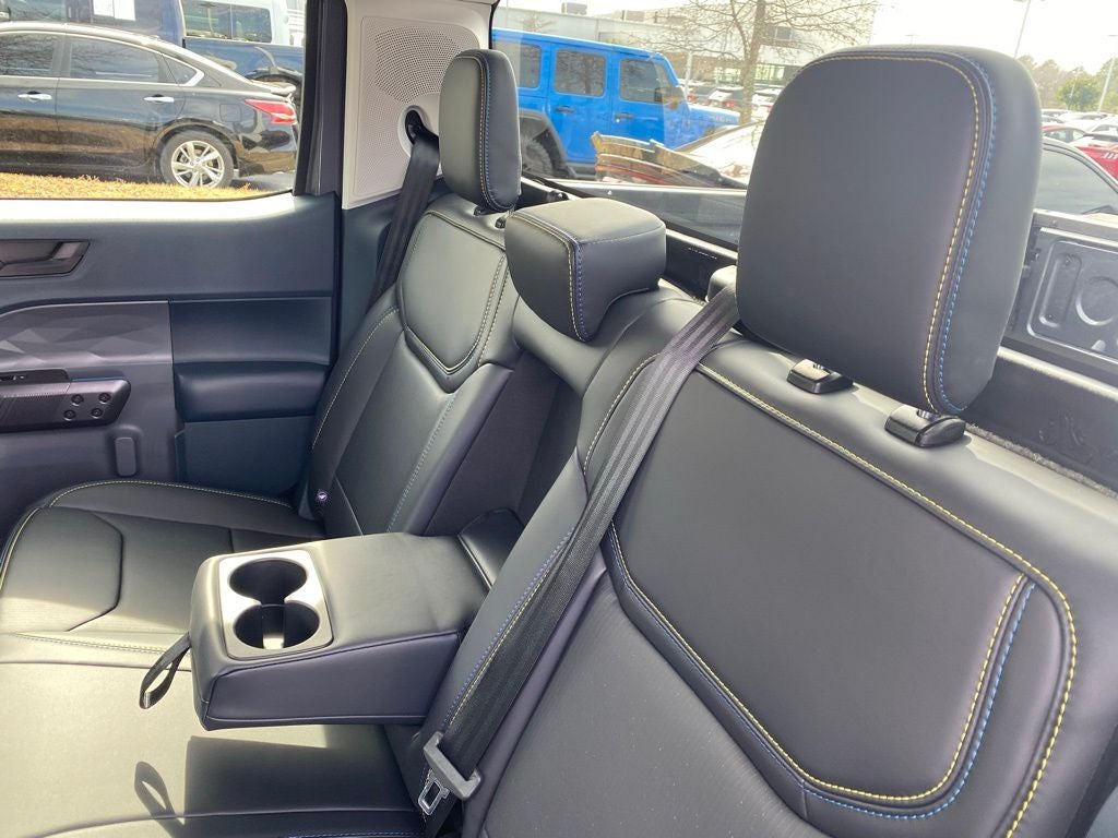 2026 Ford Maverick Lobo Standard