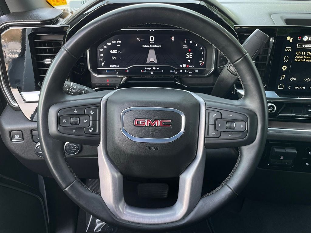 2025 GMC Sierra 1500 SLT