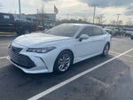 2019 Toyota Avalon XLE
