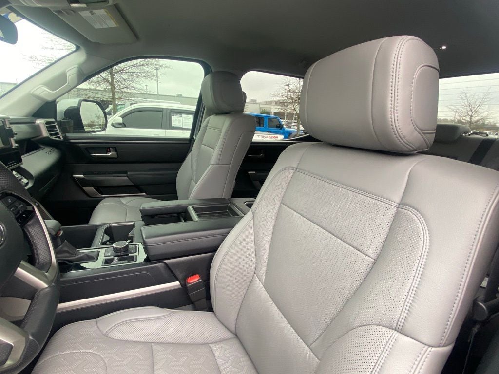 2024 Toyota Tundra SR5 TRD OFF-ROAD