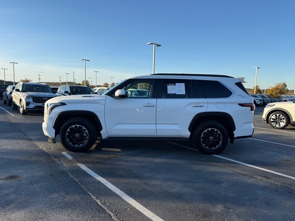 2024 Toyota Sequoia SR5