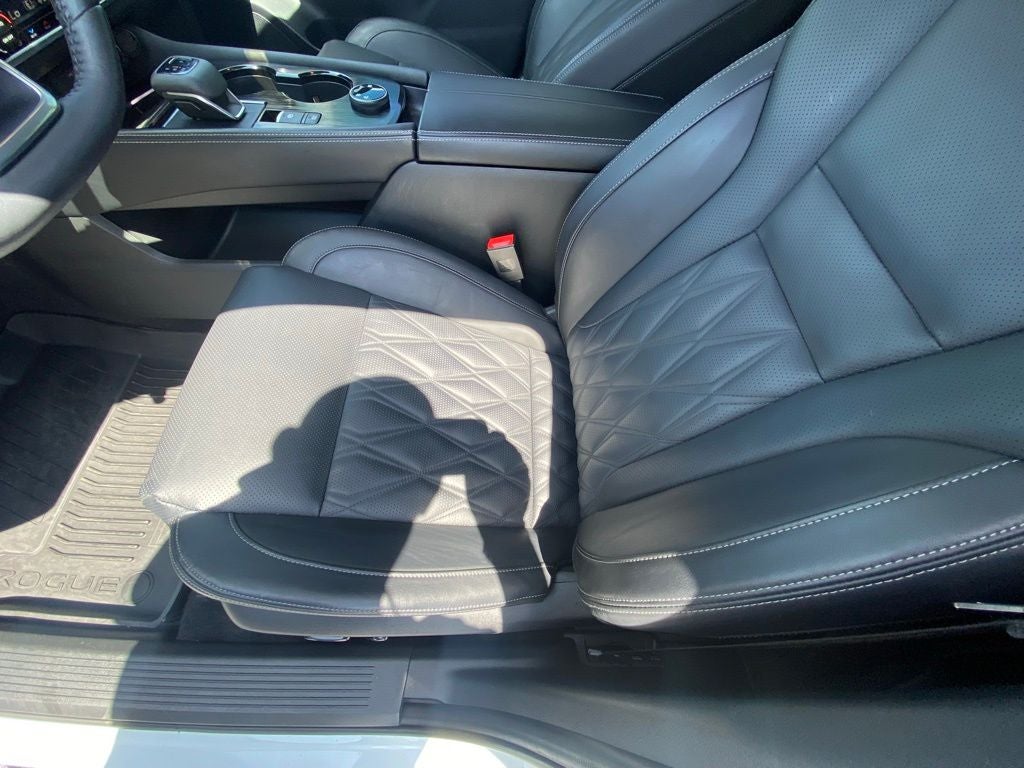 2024 Nissan Rogue Platinum