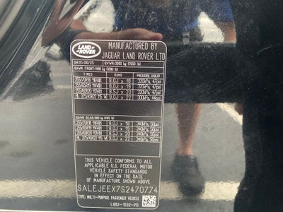 2025 Land Rover Defender 110 S