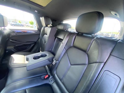 2022 Porsche Macan S