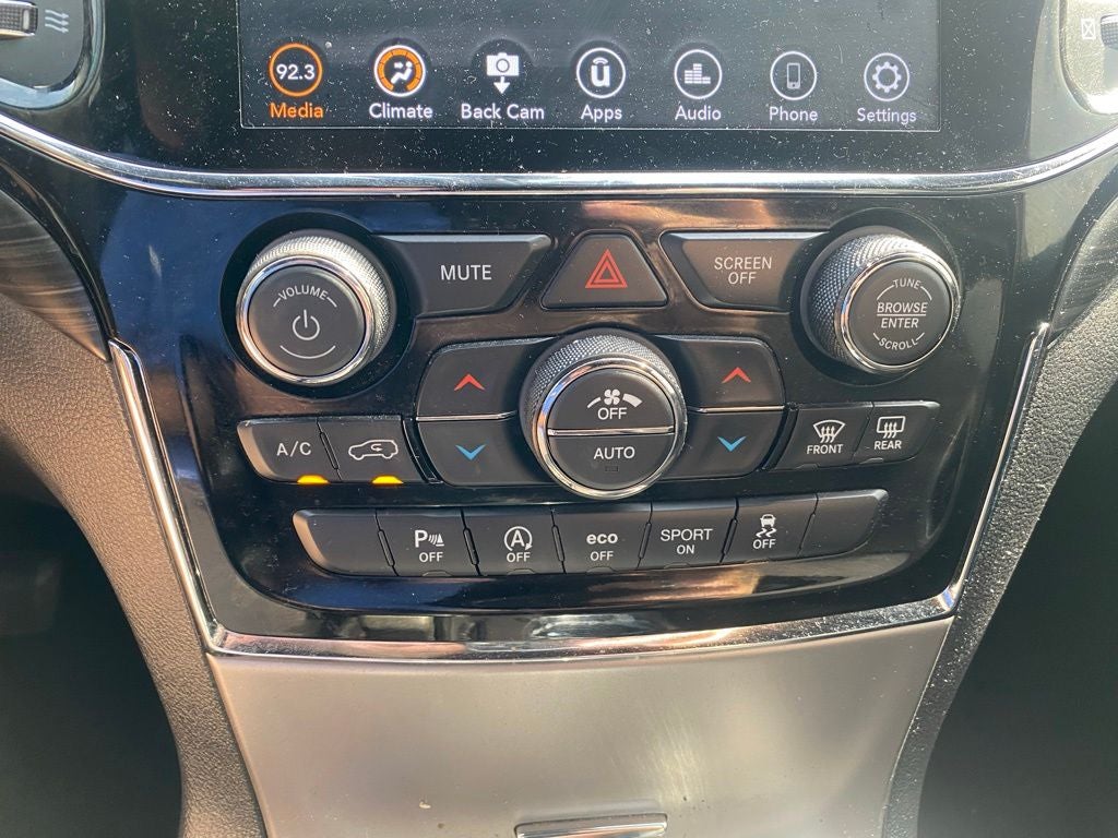 2020 Jeep Grand Cherokee Altitude