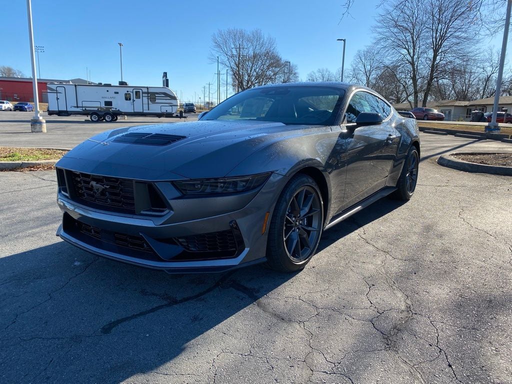 2026 Ford Mustang Dark Horse