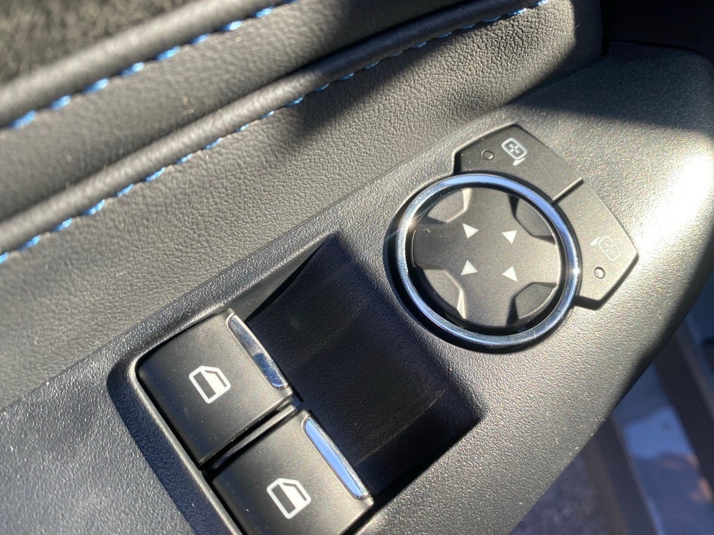 2025 Ford Mustang Dark Horse