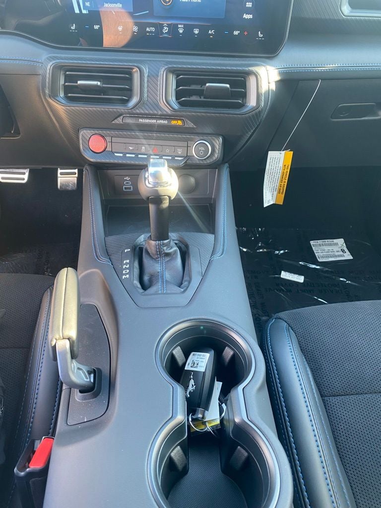 2025 Ford Mustang Dark Horse