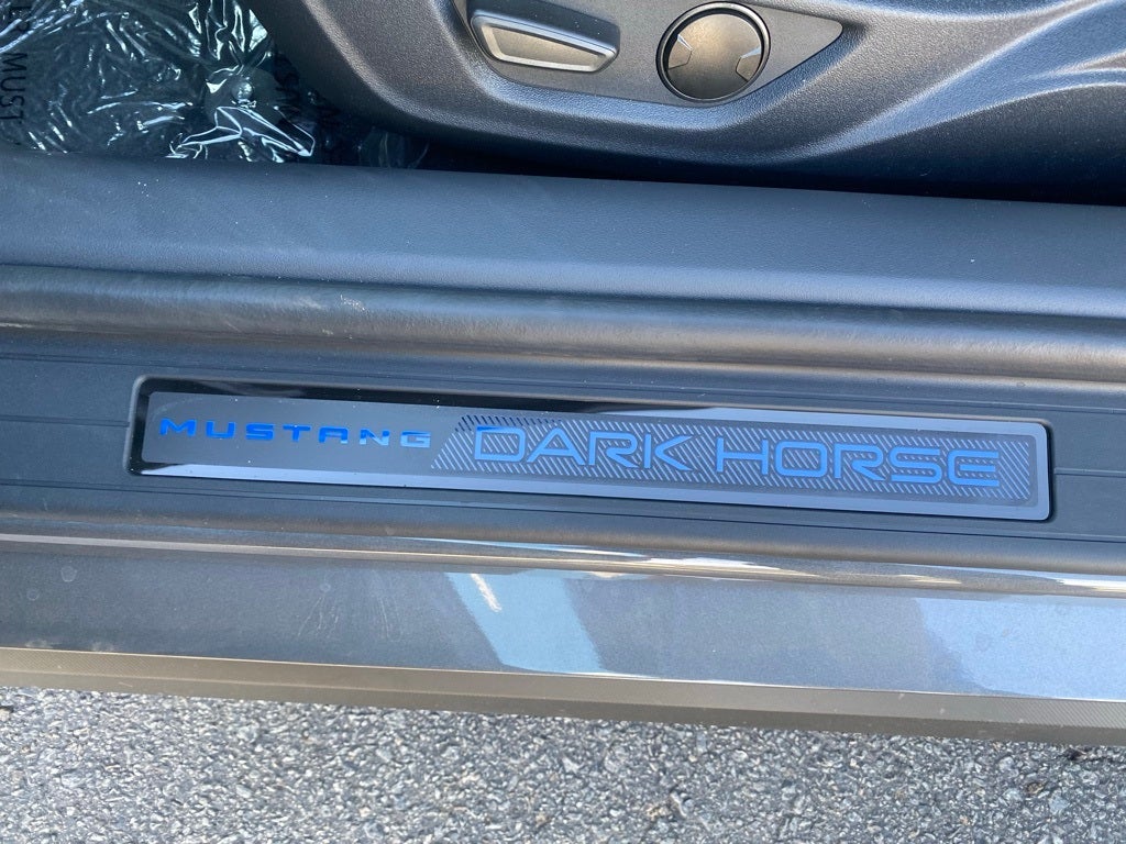2025 Ford Mustang Dark Horse