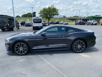 2022 Ford Mustang EcoBoost