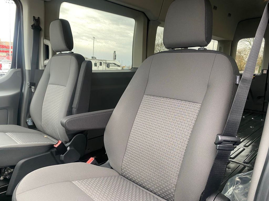 2026 Ford Transit-350 XLT