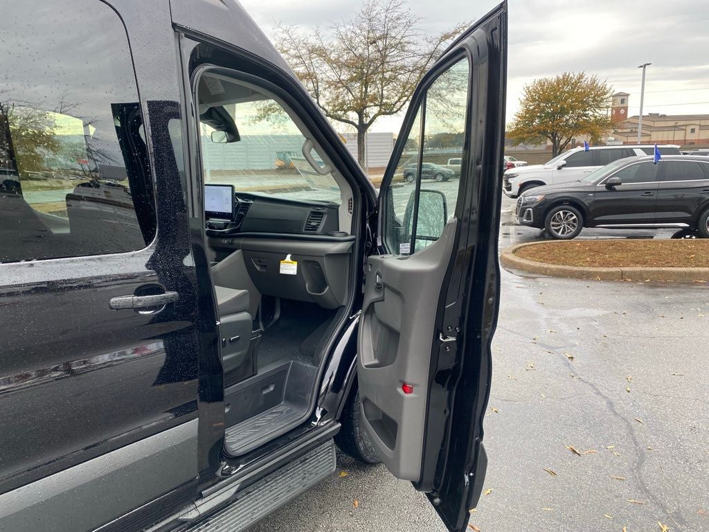 2026 Ford Transit-350 XLT