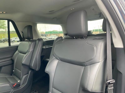 2026 Ford Expedition Active