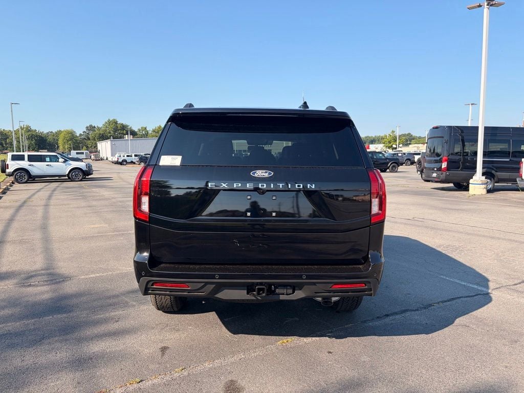 2027 Ford Expedition Active
