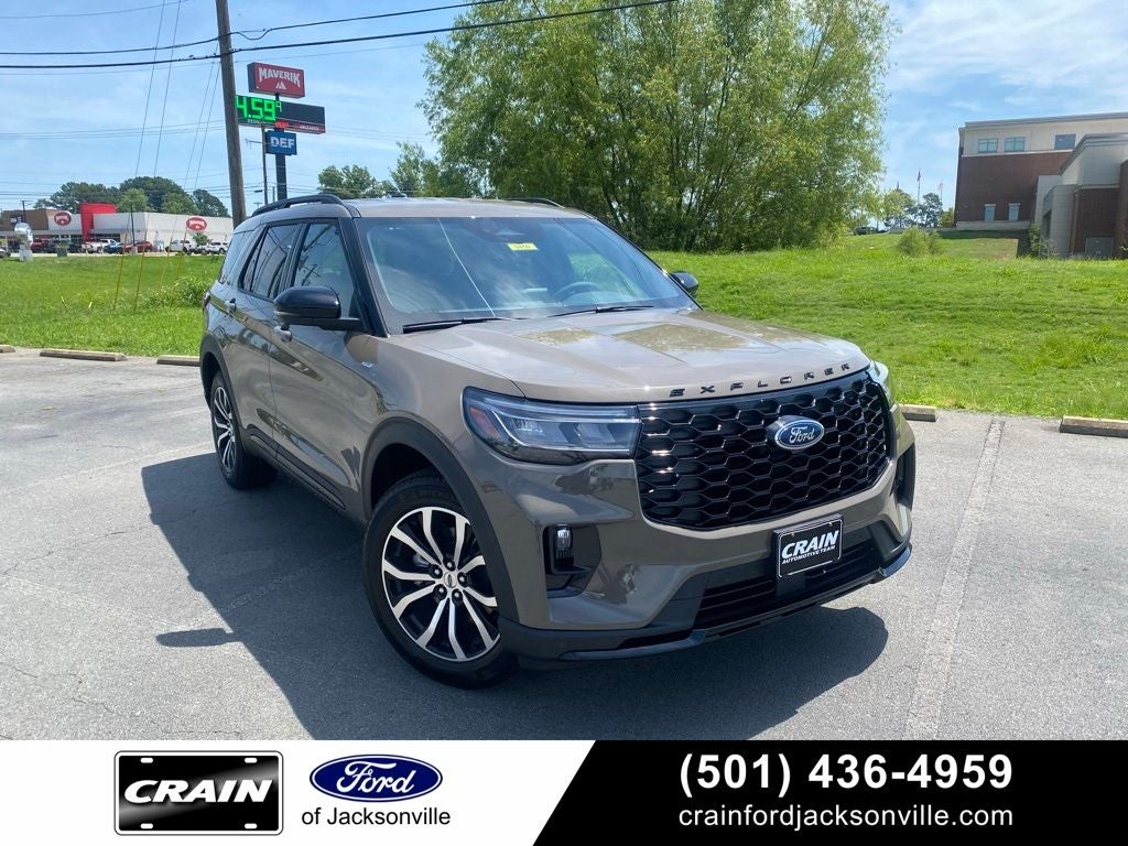 2026 Ford Explorer ST-Line