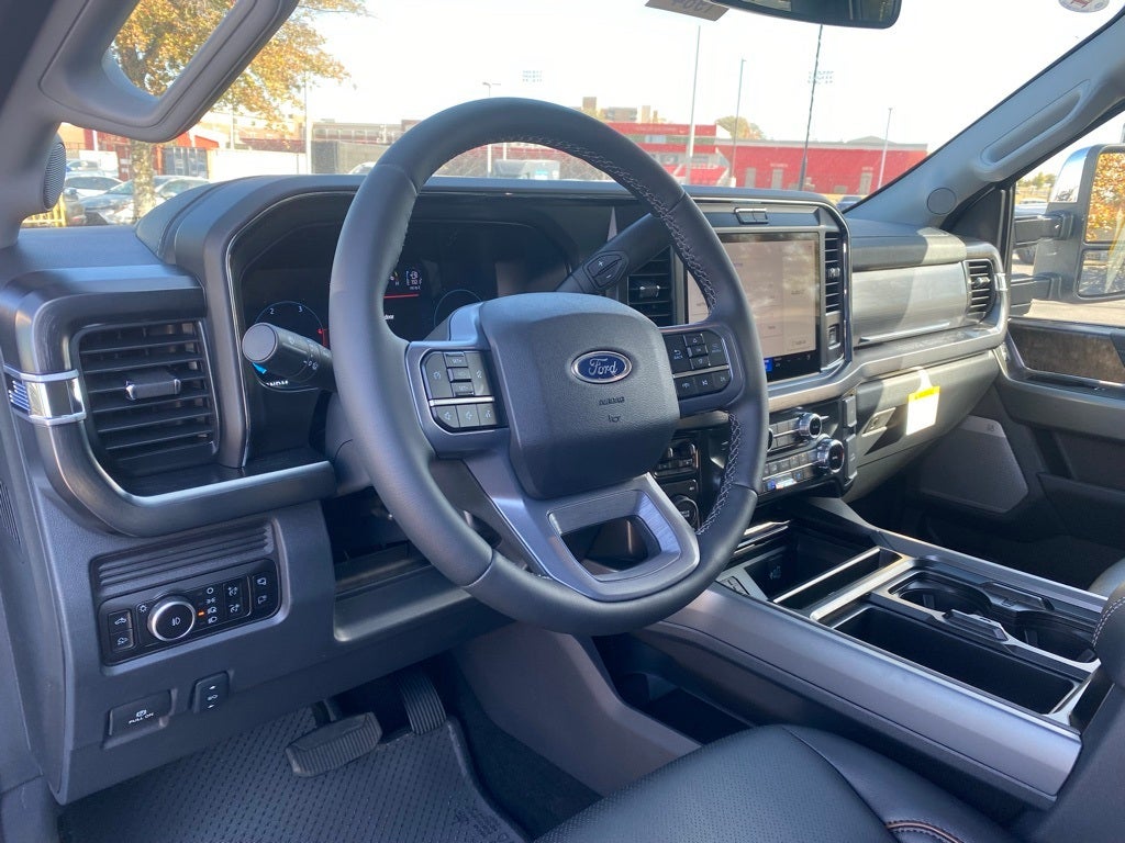 2026 Ford F-350SD Lariat