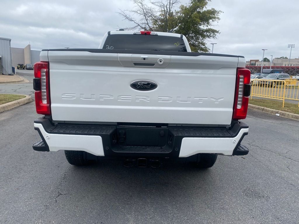 2026 Ford F-350SD Lariat